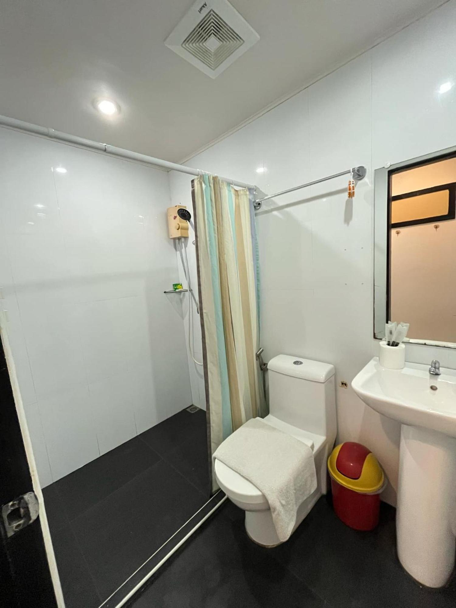 Casita Isla Beach Inn Balabag  外观 照片