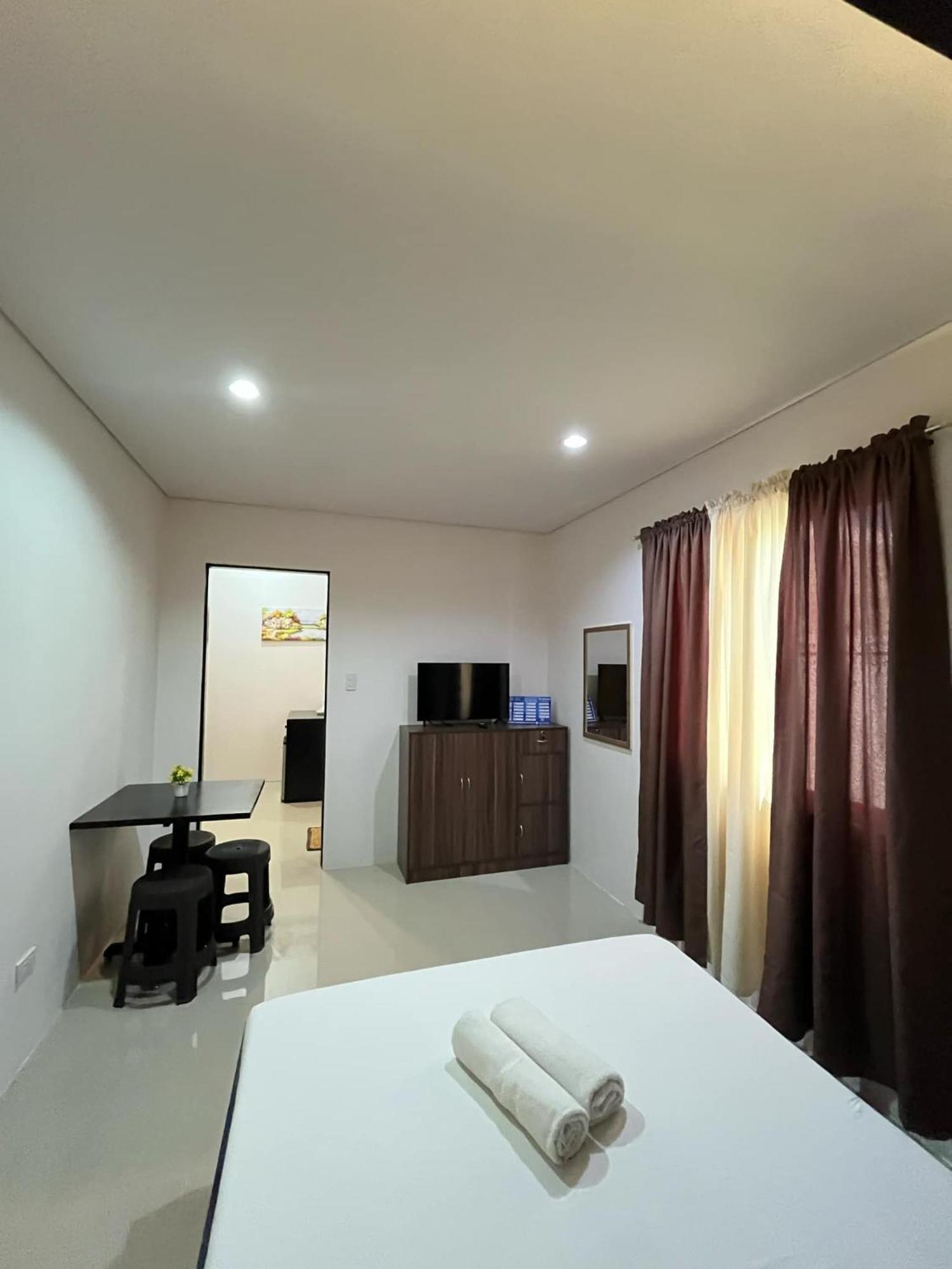 Casita Isla Beach Inn Balabag  外观 照片
